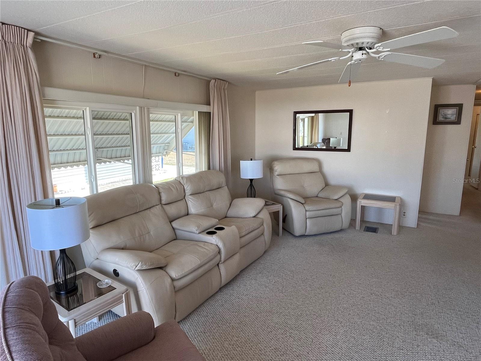 VENICE ISLE - Residential