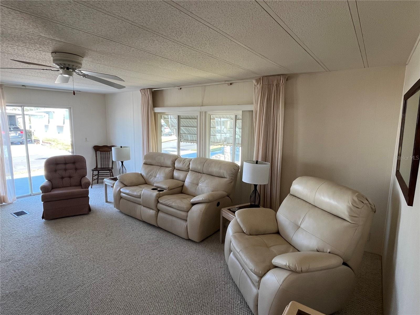 VENICE ISLE - Residential