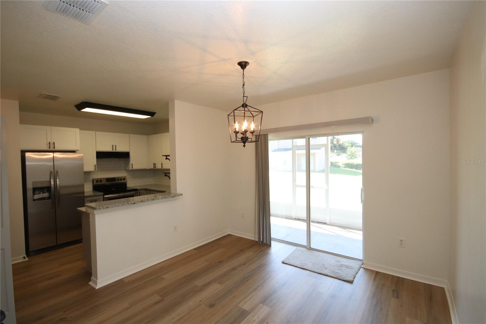 LAKEWOOD RIDGE TWNHMS - Residential Lease