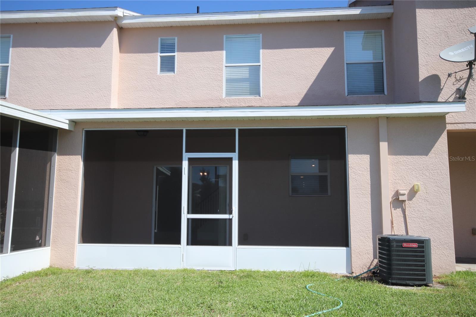 LAKEWOOD RIDGE TWNHMS - Residential Lease