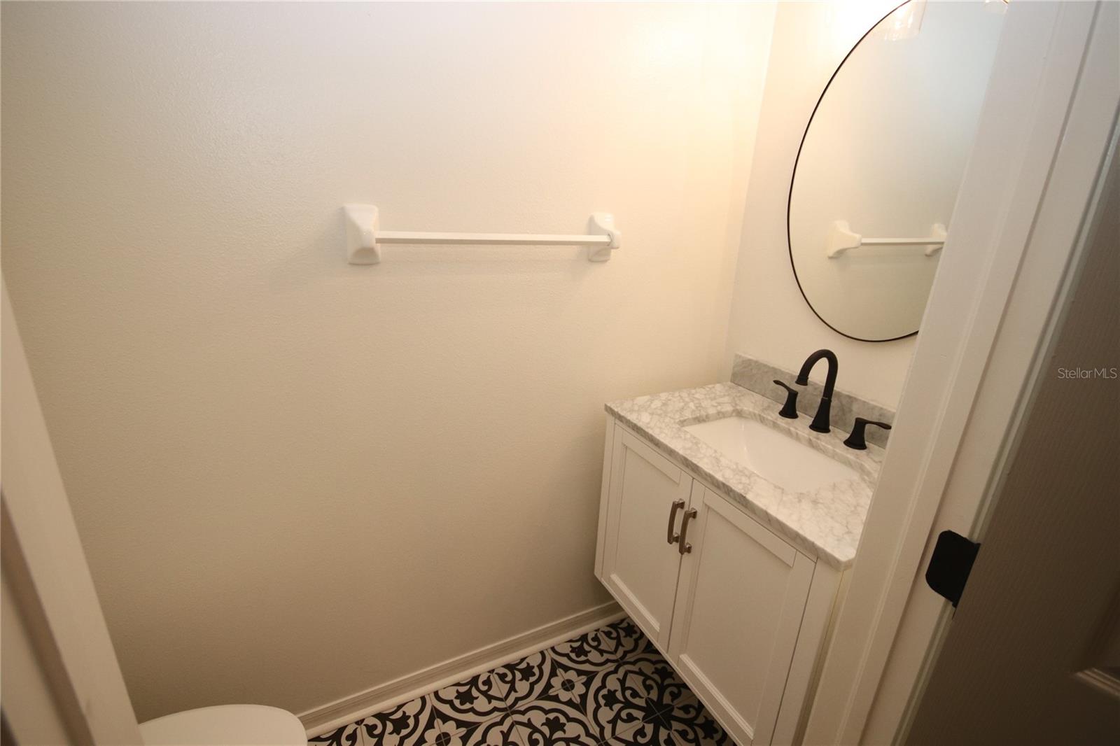 LAKEWOOD RIDGE TWNHMS - Residential Lease