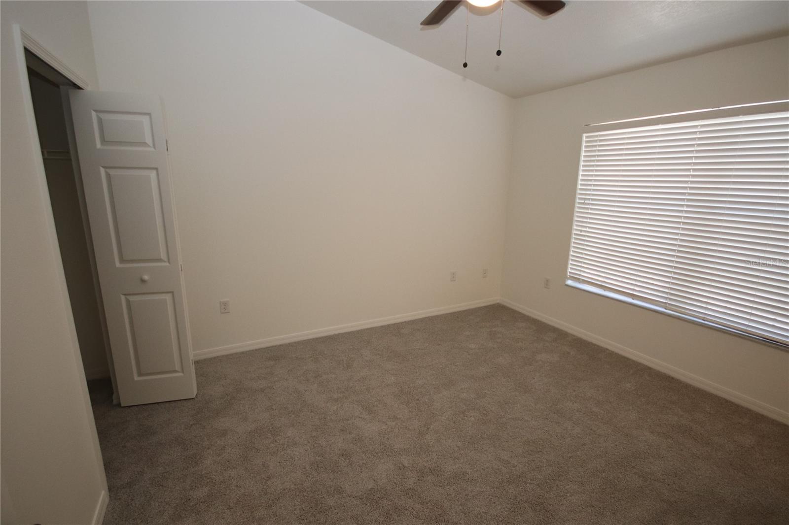 LAKEWOOD RIDGE TWNHMS - Residential Lease