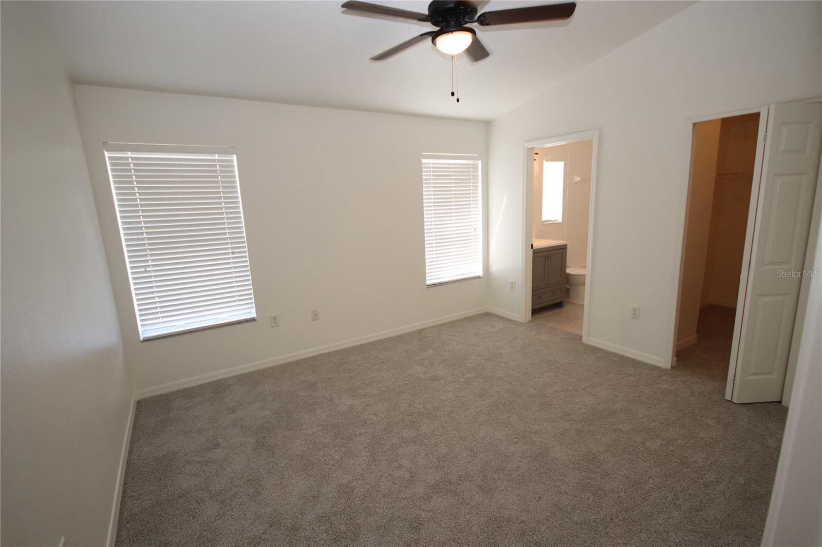 LAKEWOOD RIDGE TWNHMS - Residential Lease