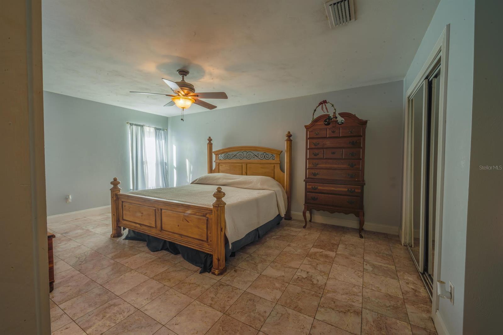 Azalea Pointe - Residential