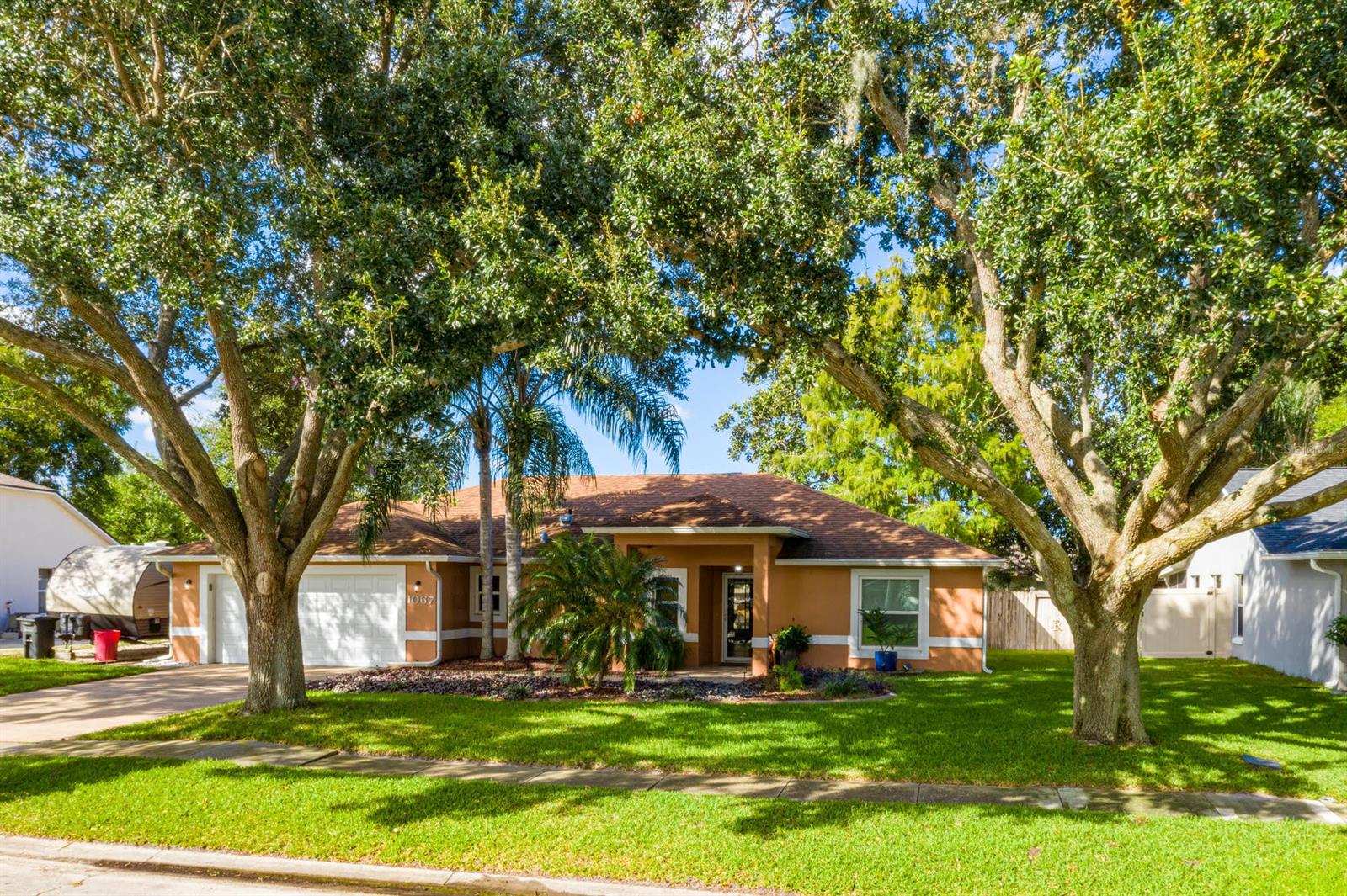 Azalea Pointe - Residential