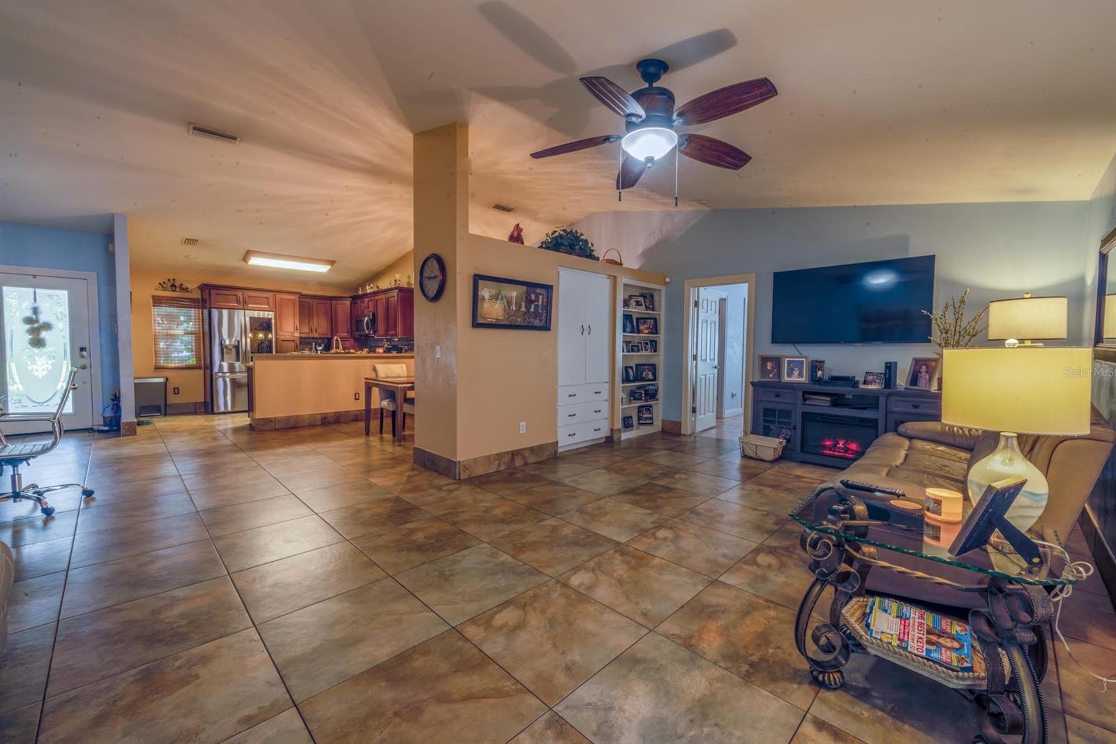 Azalea Pointe - Residential