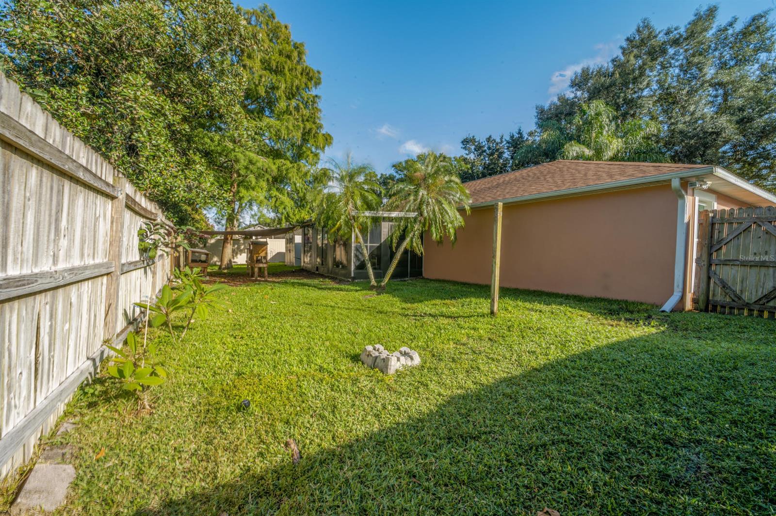 Azalea Pointe - Residential