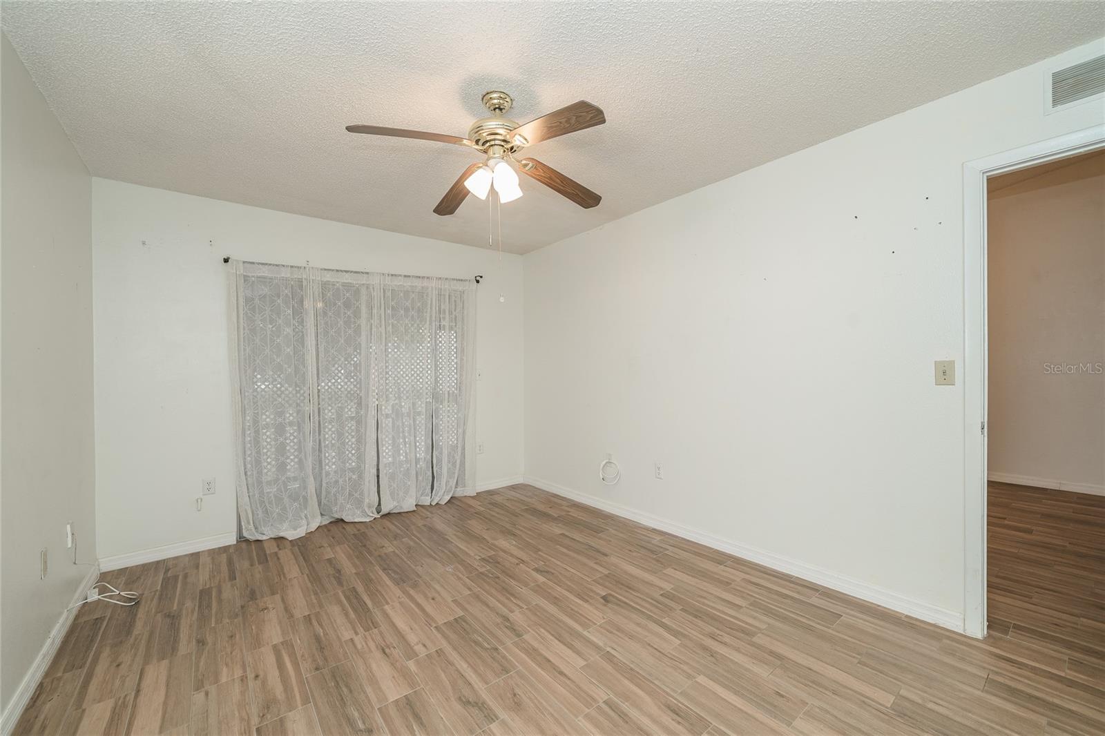 VILLAS OF BEACON GROVES - Residential