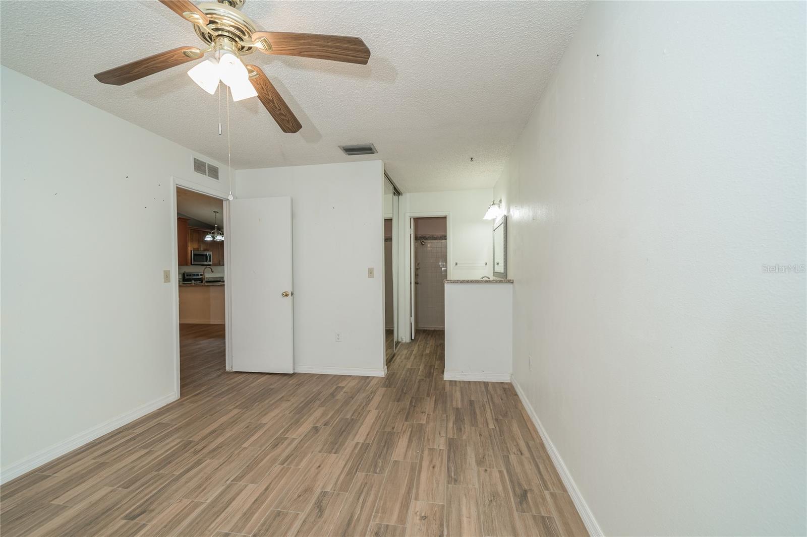 VILLAS OF BEACON GROVES - Residential