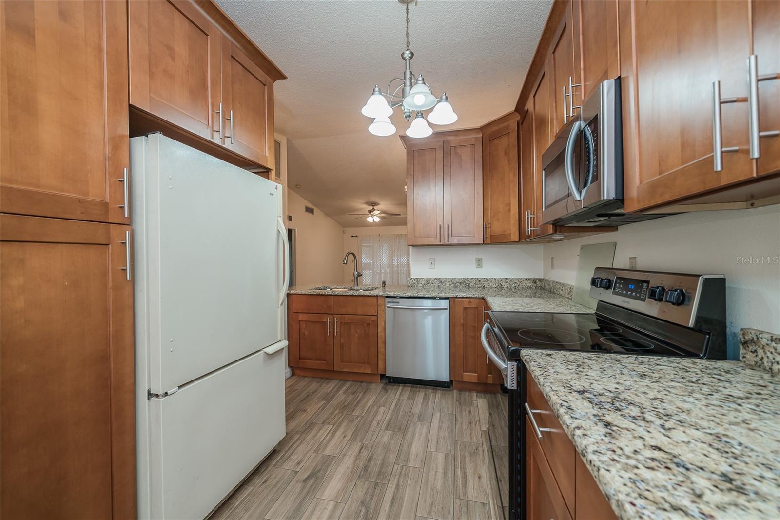 VILLAS OF BEACON GROVES - Residential