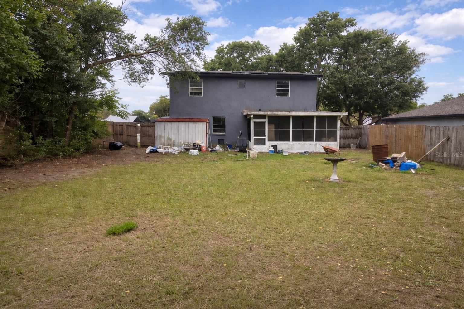 OAKCREST-516 - Residential