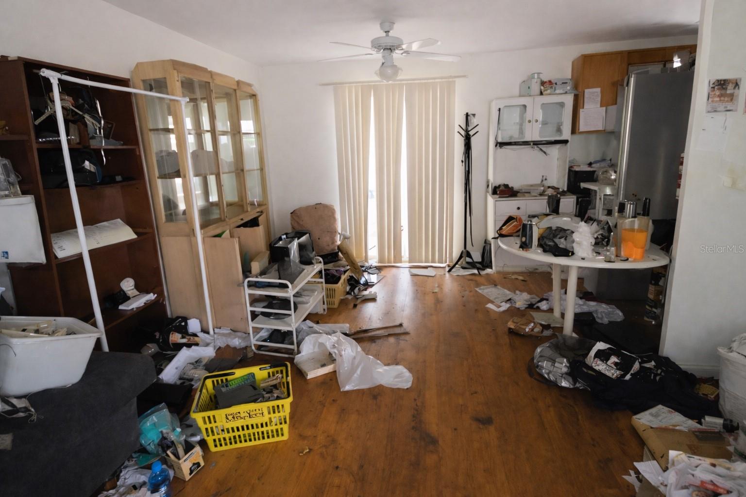 OAKCREST-516 - Residential