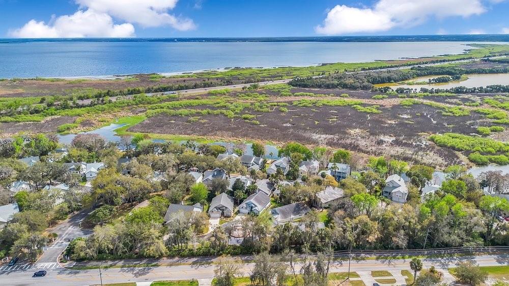 RIVER OAKS 01 CONDO - Residential