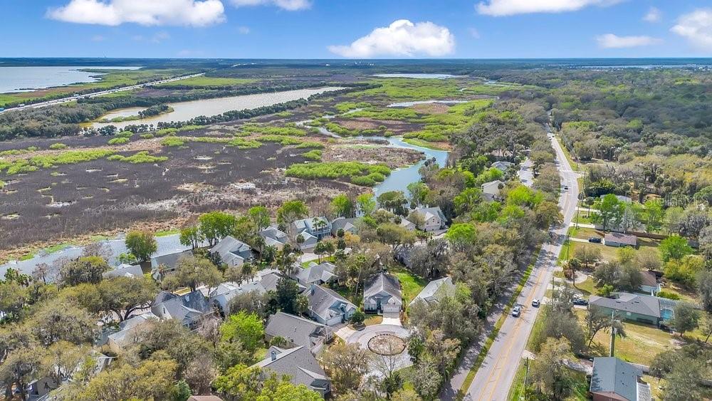 RIVER OAKS 01 CONDO - Residential