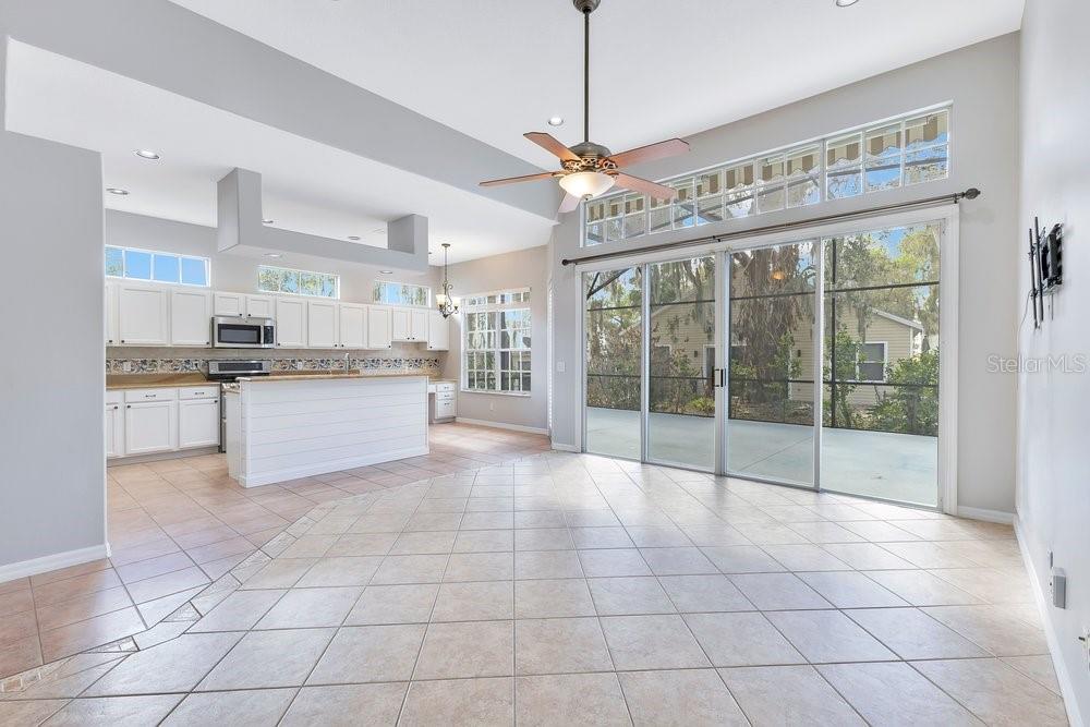 RIVER OAKS 01 CONDO - Residential