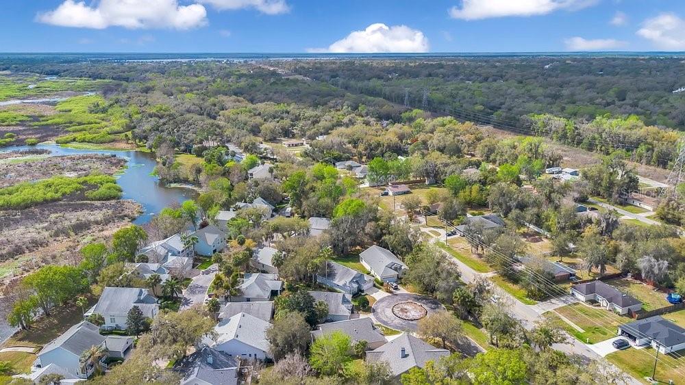 RIVER OAKS 01 CONDO - Residential