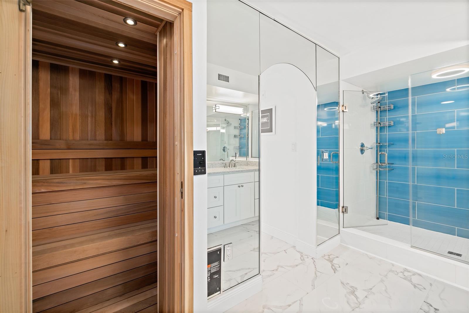 AVON BY SEA - Residential