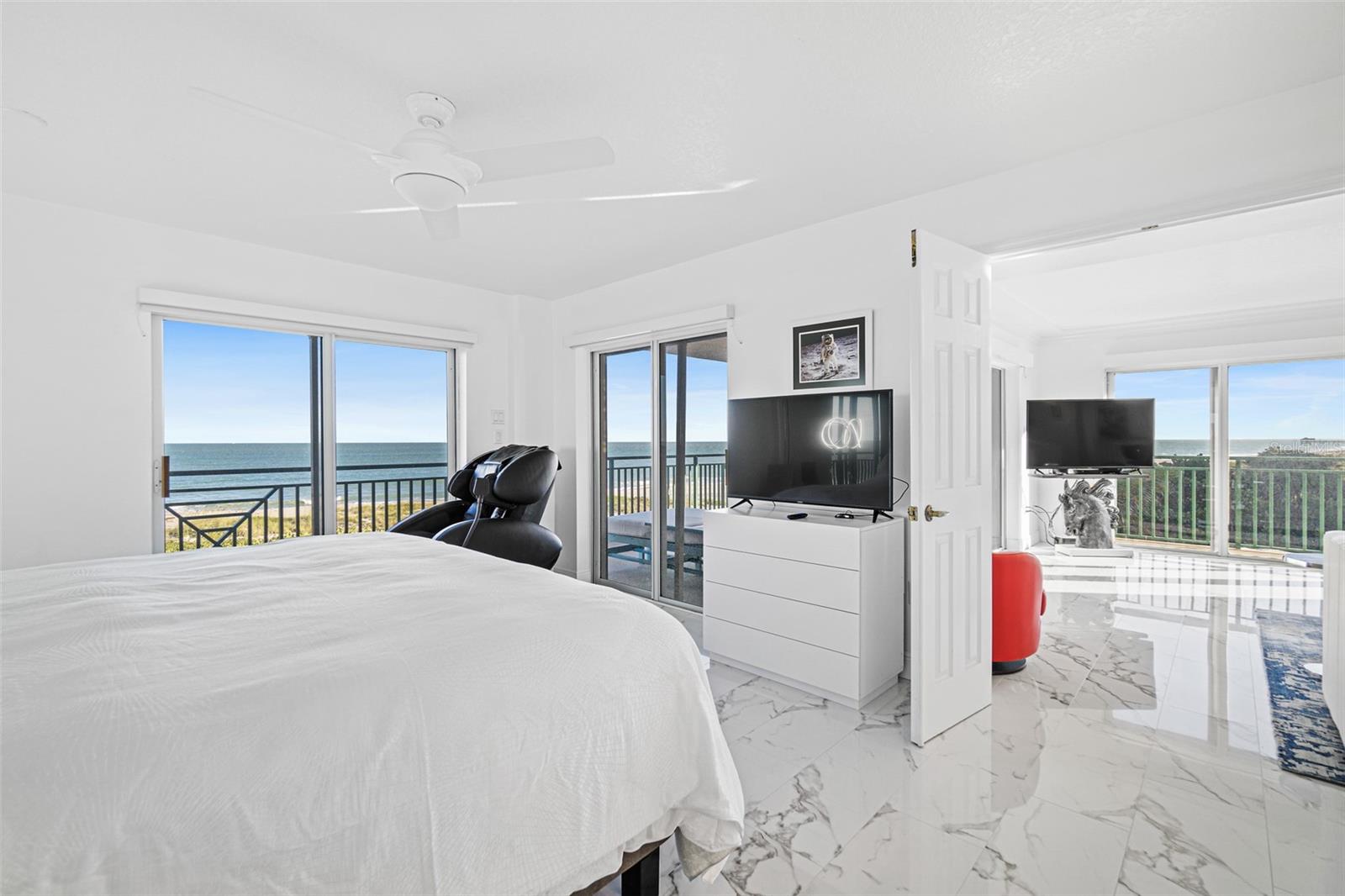 AVON BY SEA - Residential