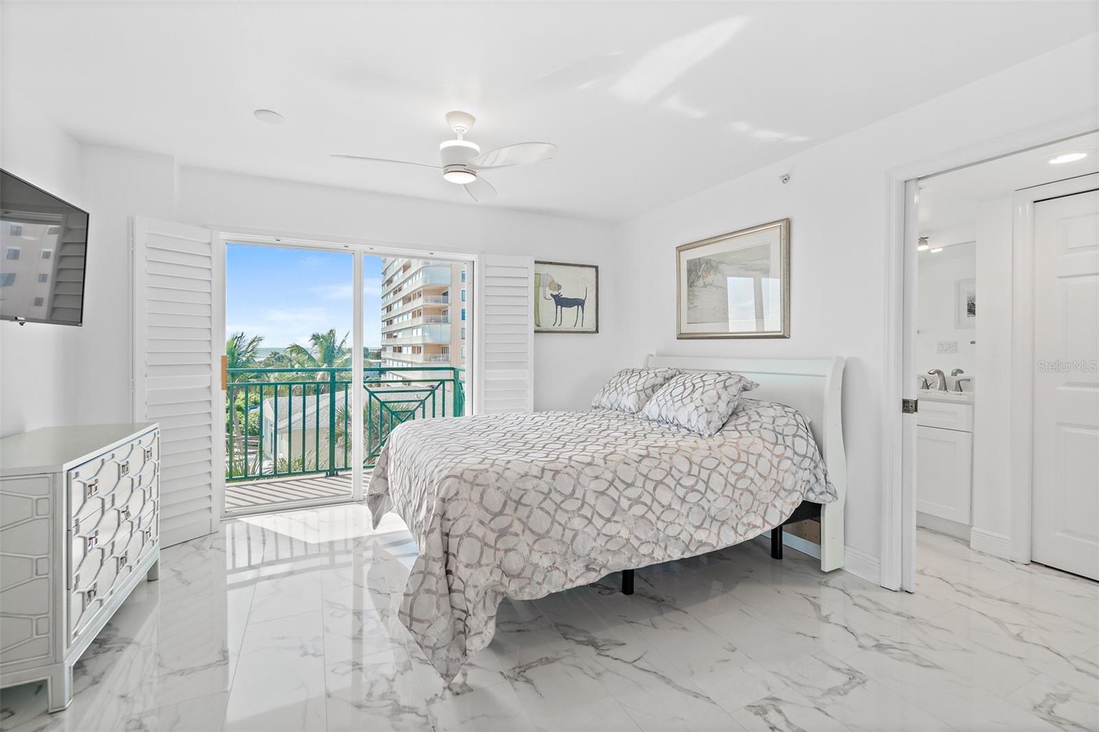 AVON BY SEA - Residential