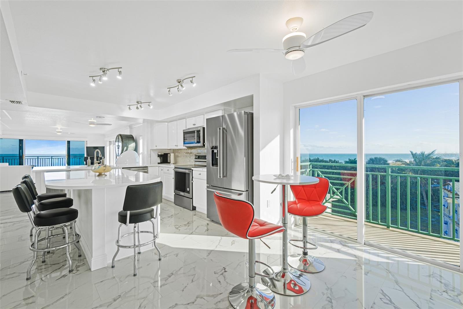 AVON BY SEA - Residential