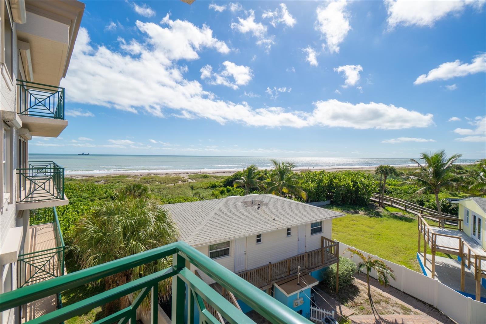 AVON BY SEA - Residential