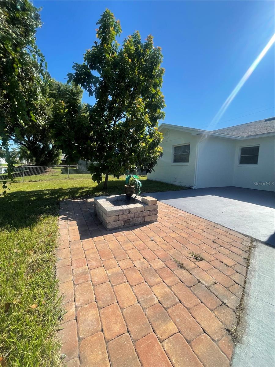 ISLE CATALINA - Residential Lease