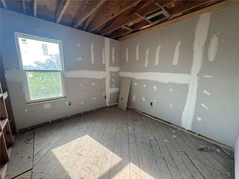 Tiny photo for 1821 Us Highway 441, Leesburg, FL 34748 (MLS # G5092943)