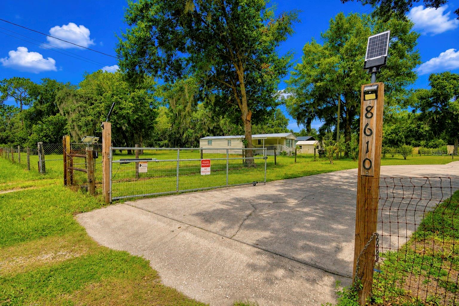 8610 STATE ROAD 33 N