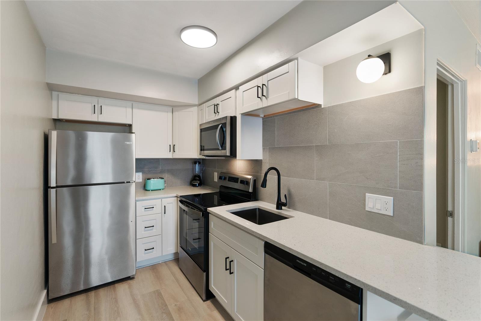 BAY HAVEN - Residential Lease