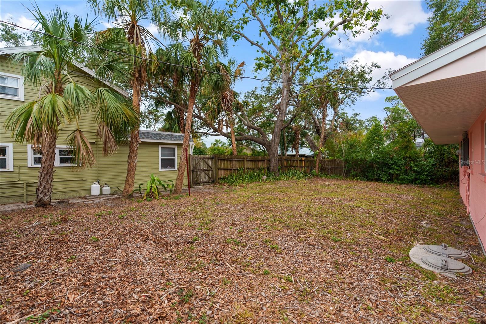 BAY HAVEN - Residential Lease