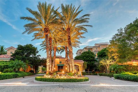 A home in LONGBOAT KEY