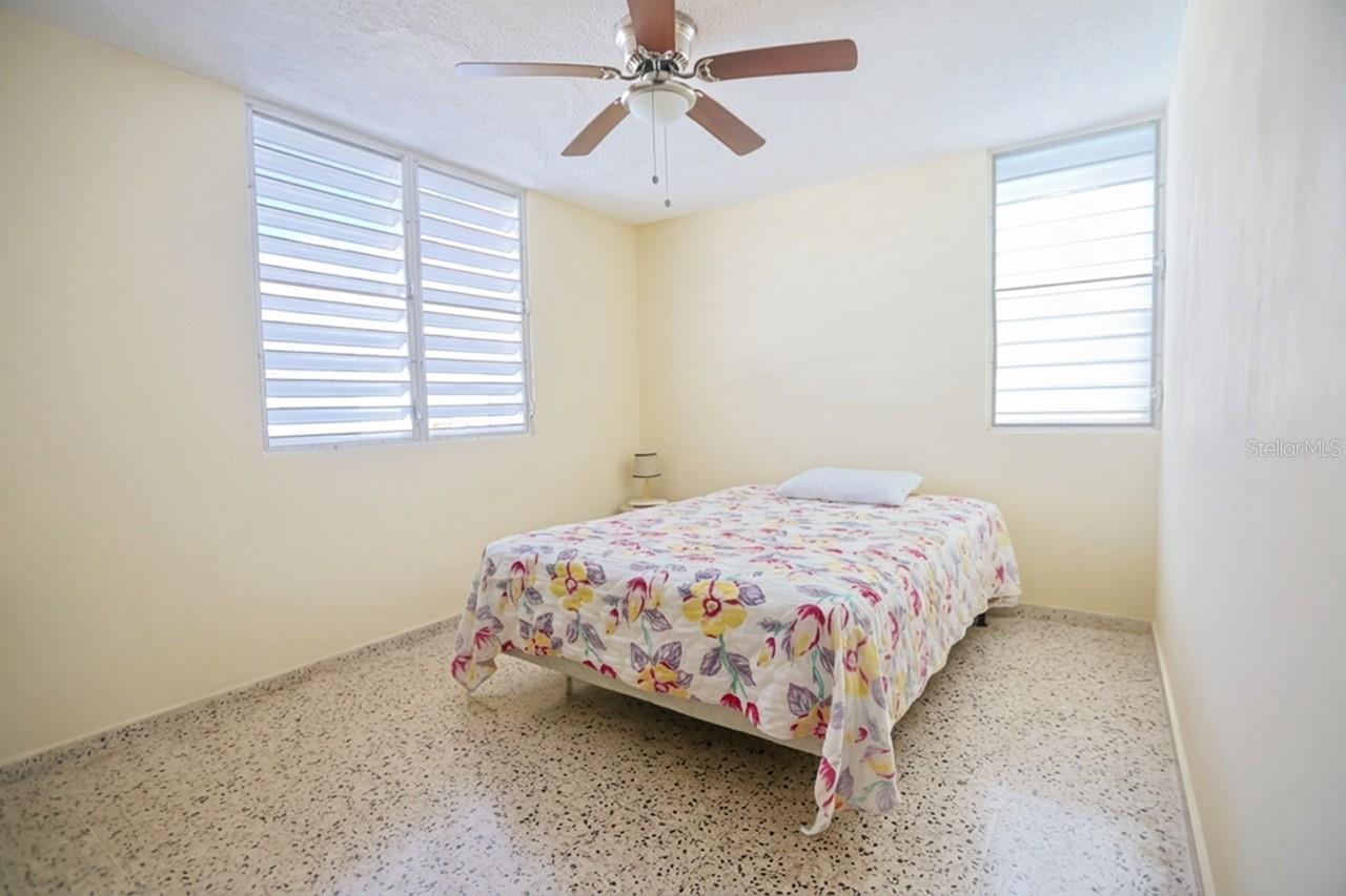 URB COCO BEACH - Residential