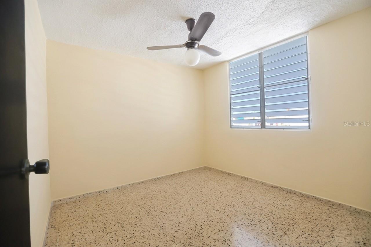 URB COCO BEACH - Residential