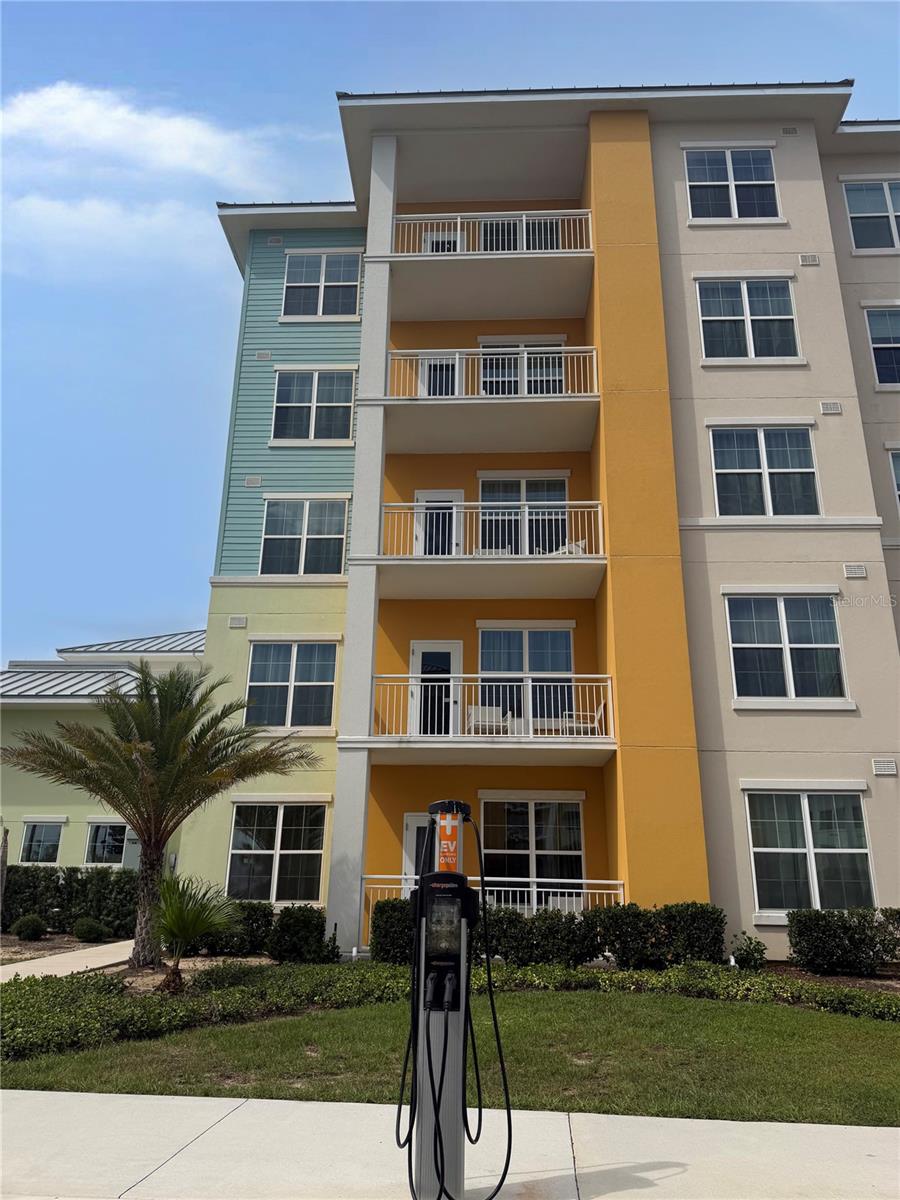 3151 SUNSET WALK DRIVE 116