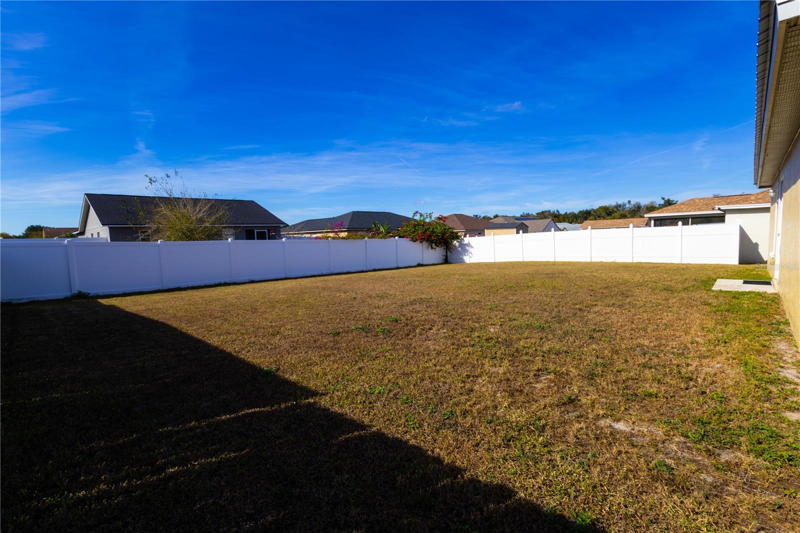 REFLECTIONS WEST PH 02 - Residential