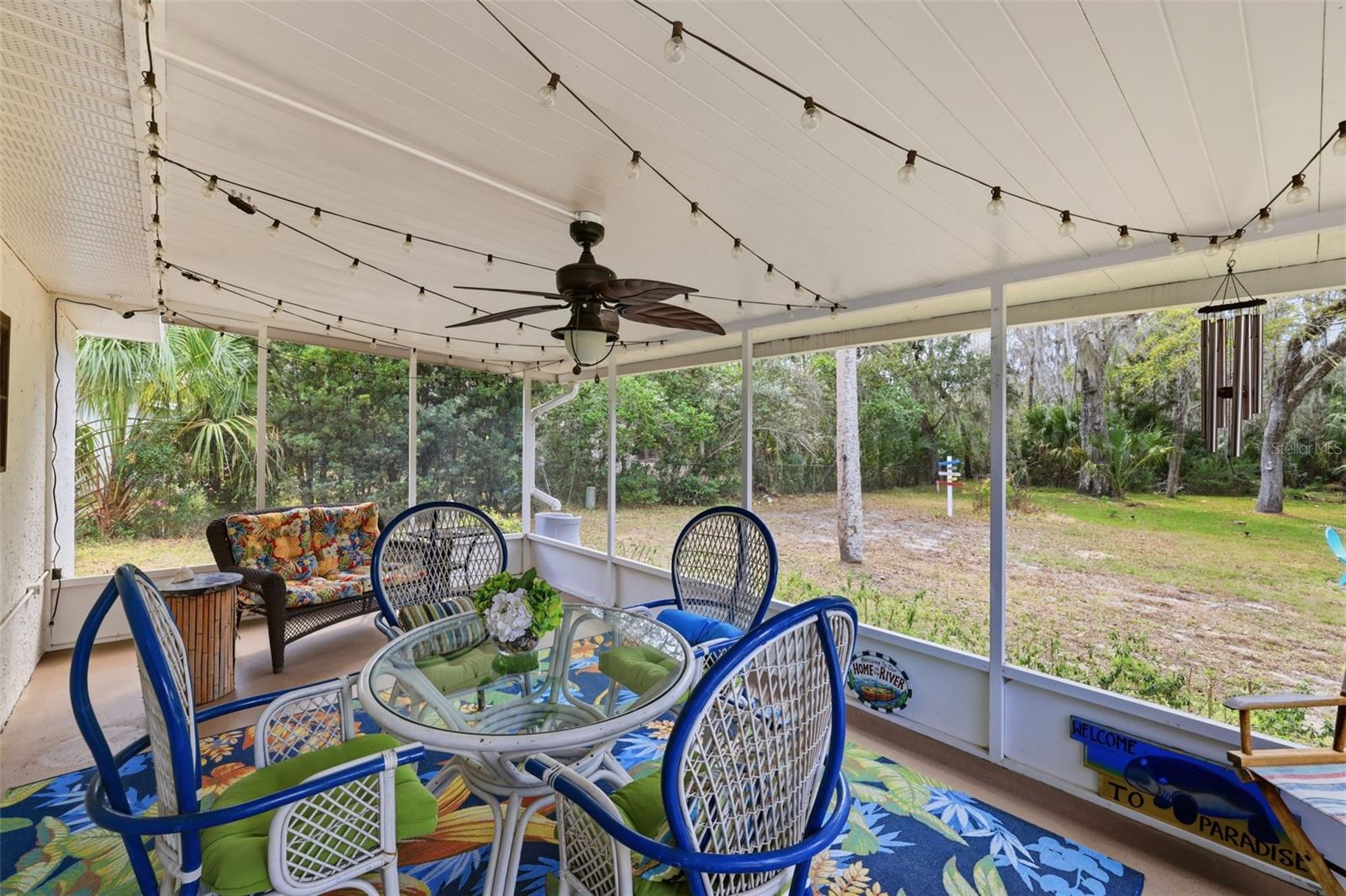 CARPENTERS COUNTRY SQUARE - Residential