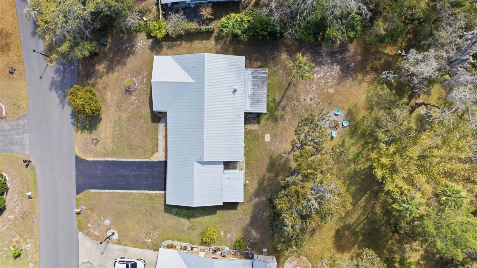 CARPENTERS COUNTRY SQUARE - Residential