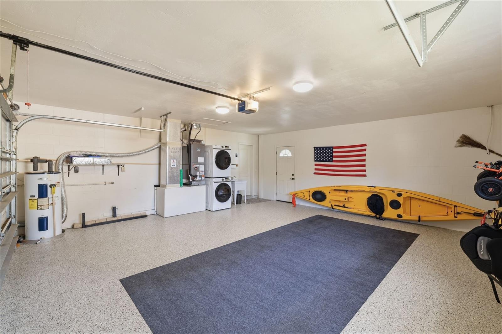 CARPENTERS COUNTRY SQUARE - Residential