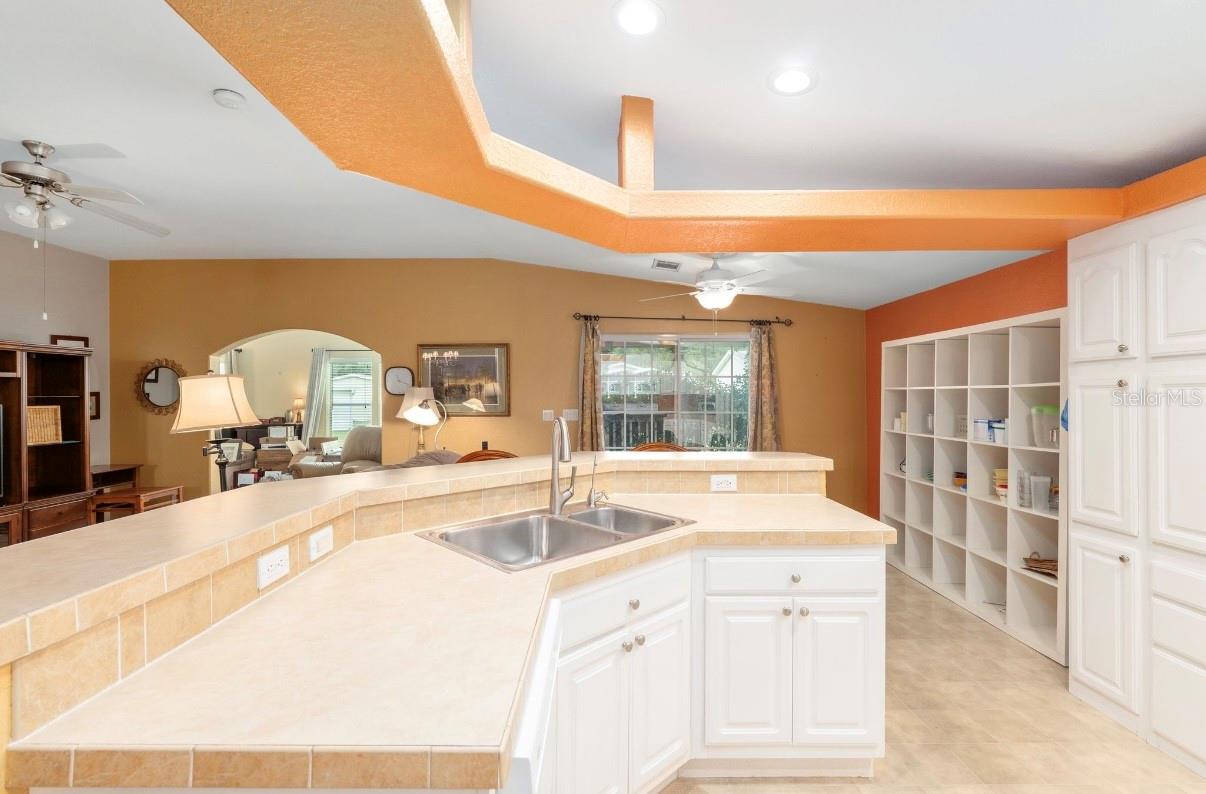 FALLS/OCALA 01 - Residential