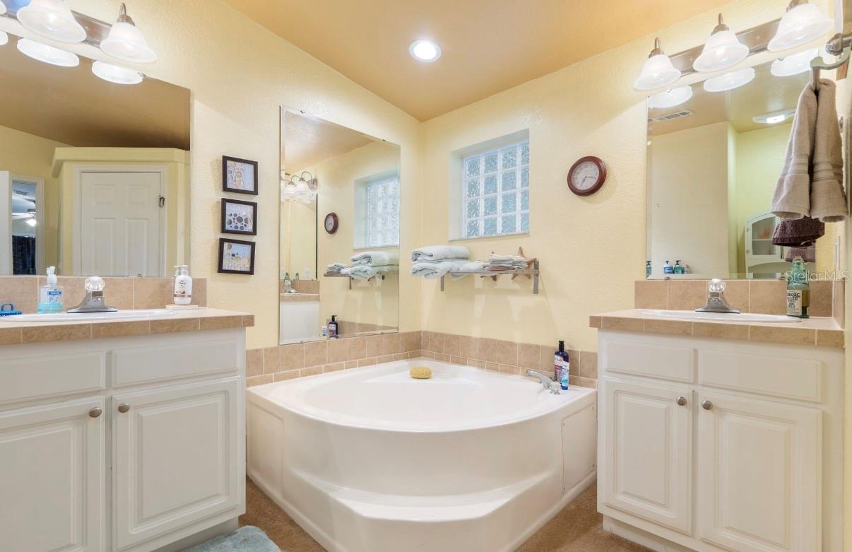 FALLS/OCALA 01 - Residential