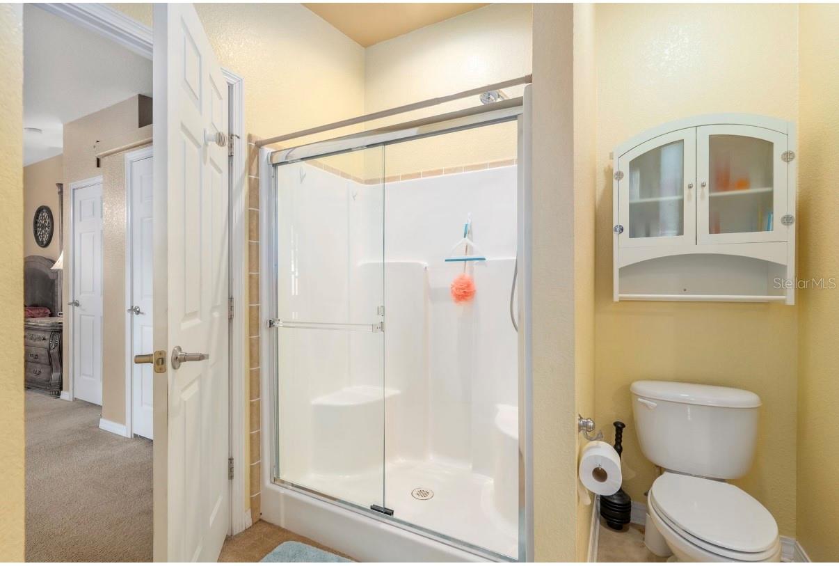 FALLS/OCALA 01 - Residential