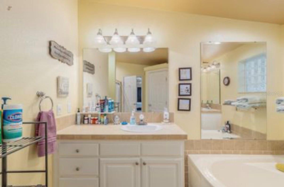 FALLS/OCALA 01 - Residential