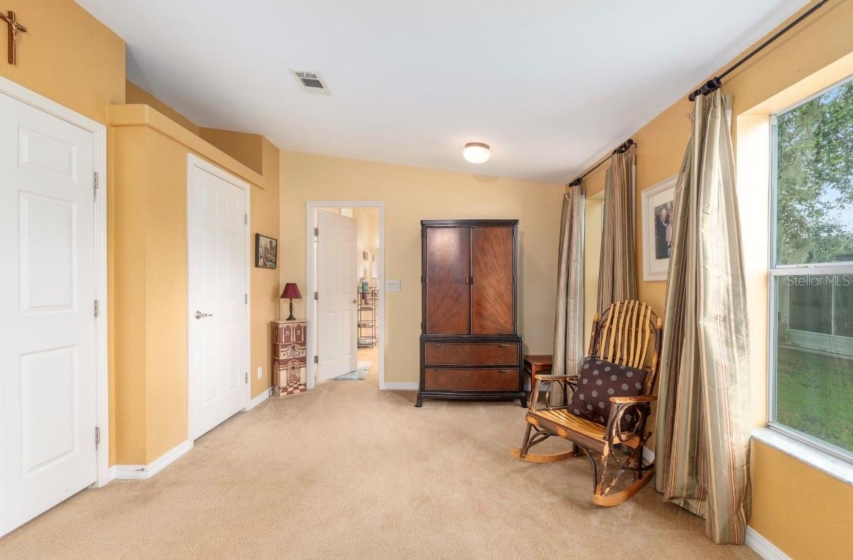 FALLS/OCALA 01 - Residential