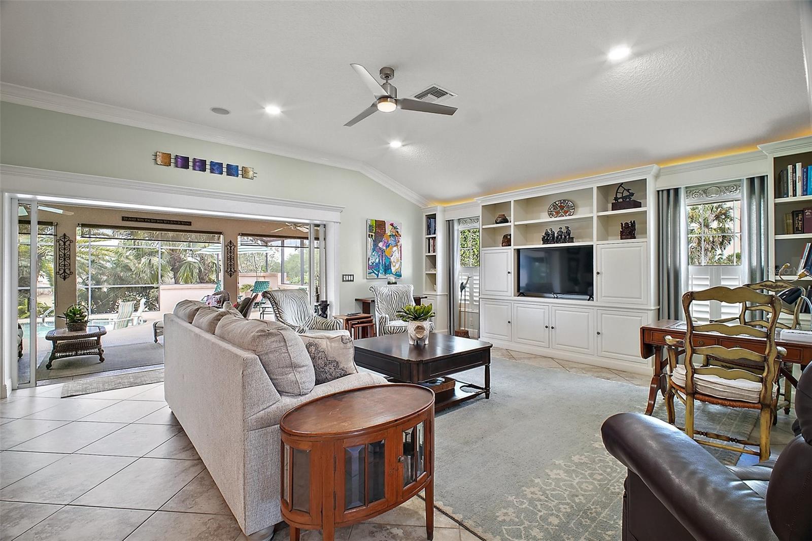 1606 MOUNT CROGHAN TRAIL