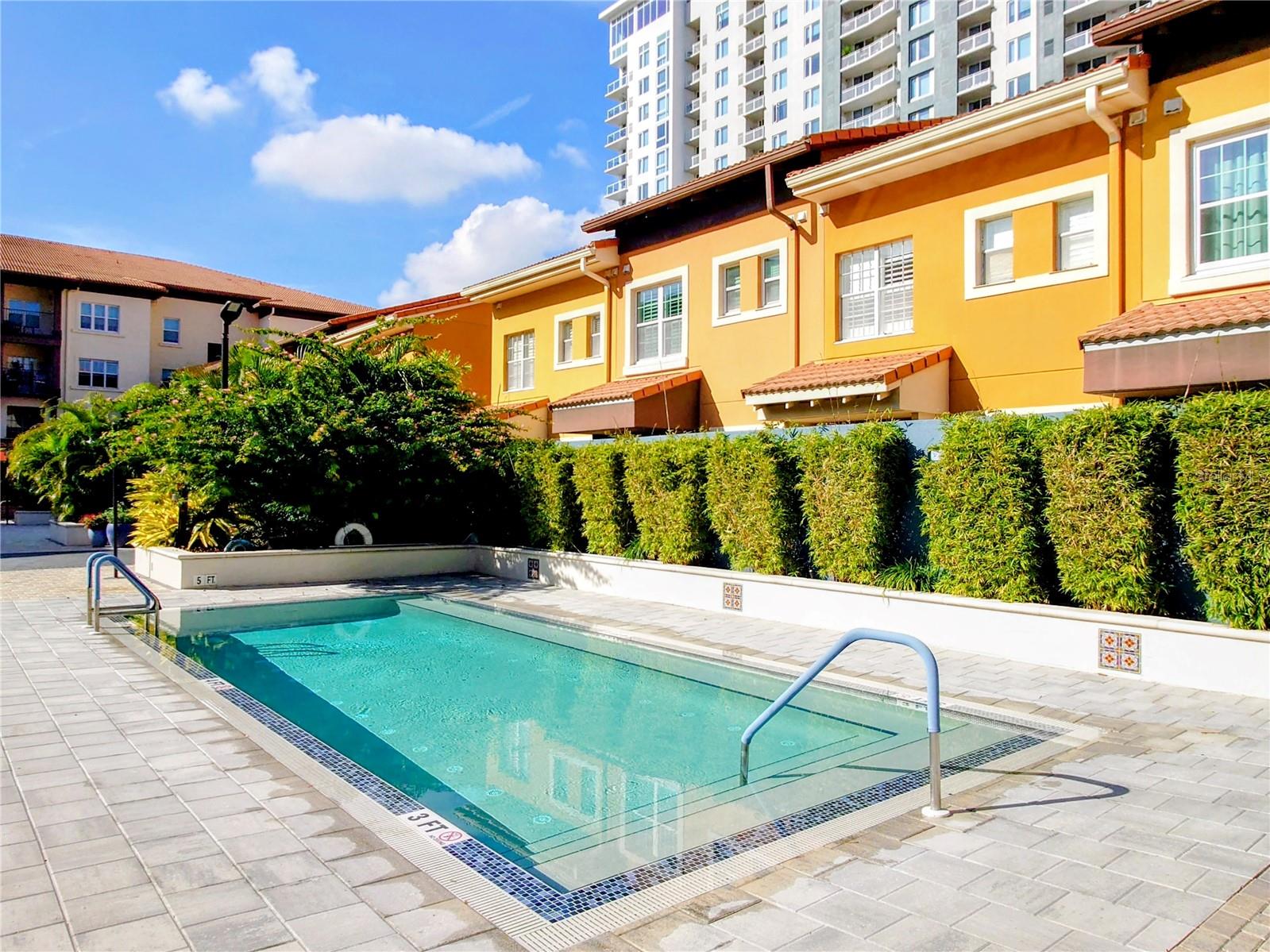 MADISON AT ST PETE - Residential