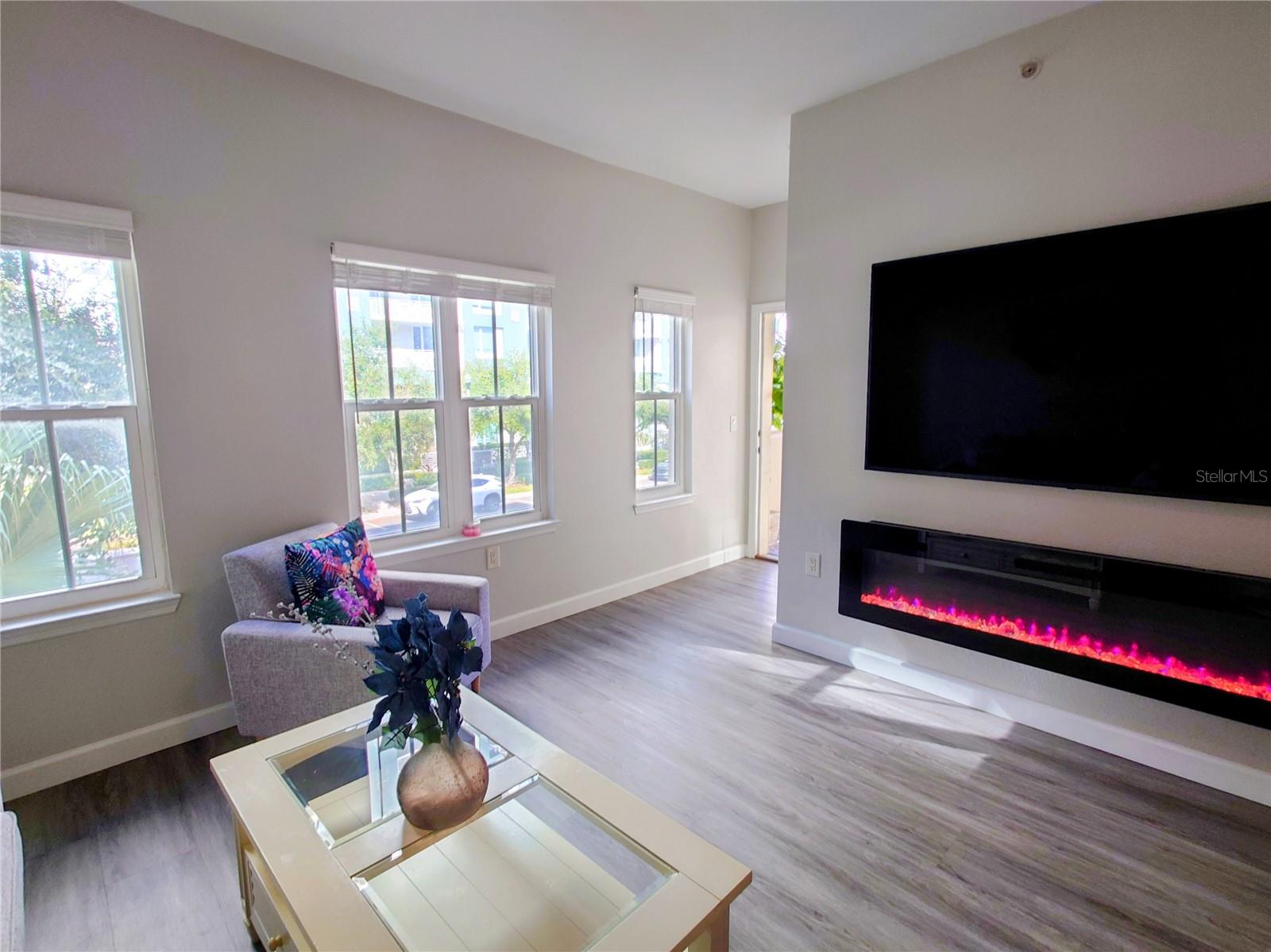 MADISON AT ST PETE - Residential