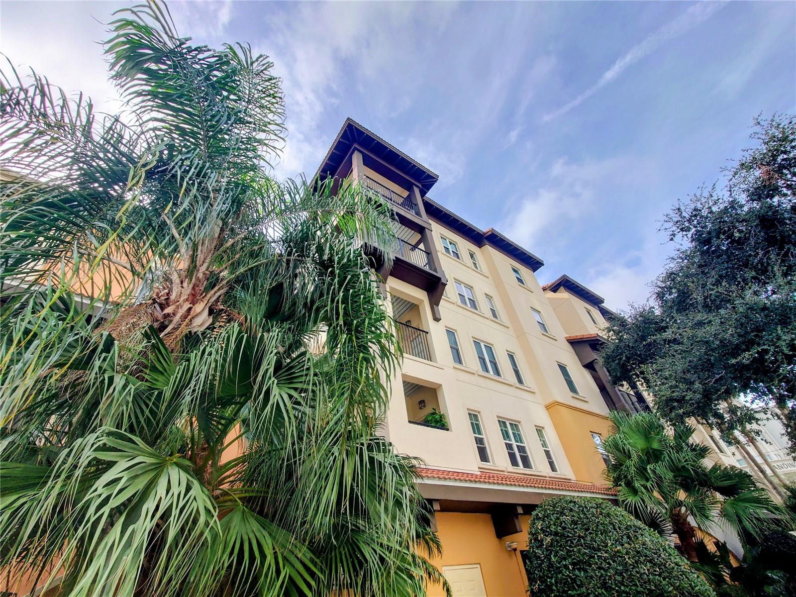 MADISON AT ST PETE - Residential