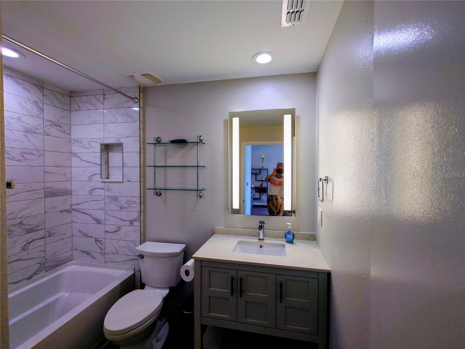 MADISON AT ST PETE - Residential