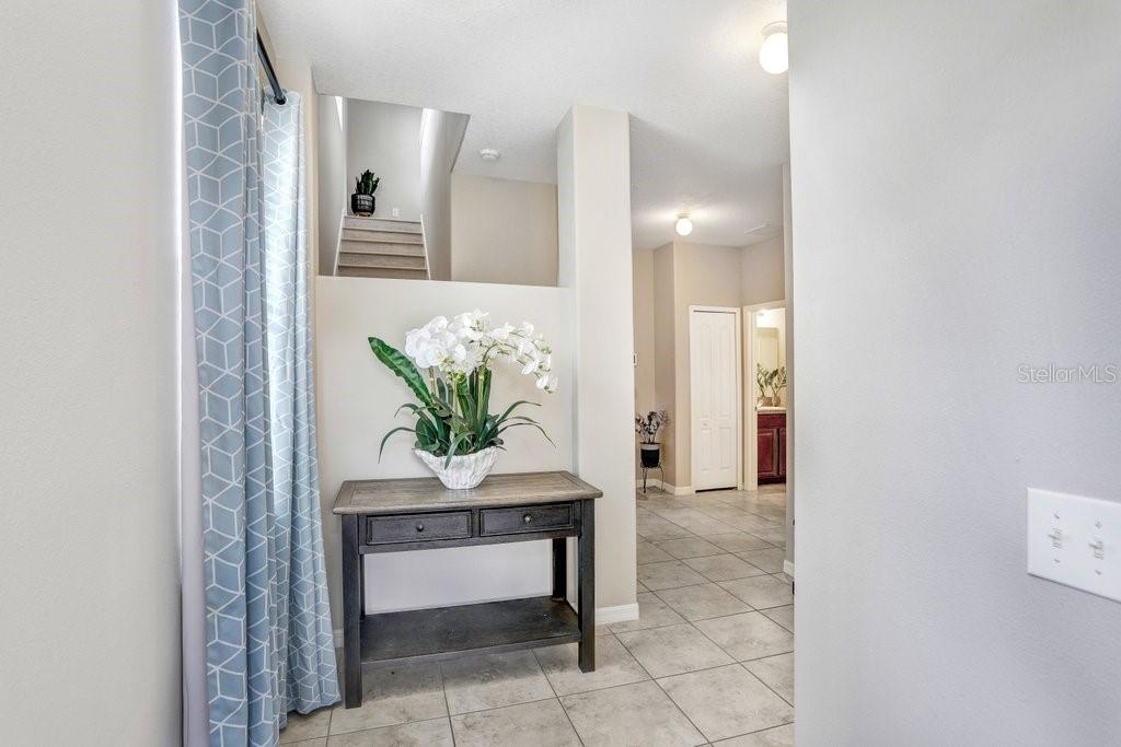 4954 REFLECTING POND CIRCLE