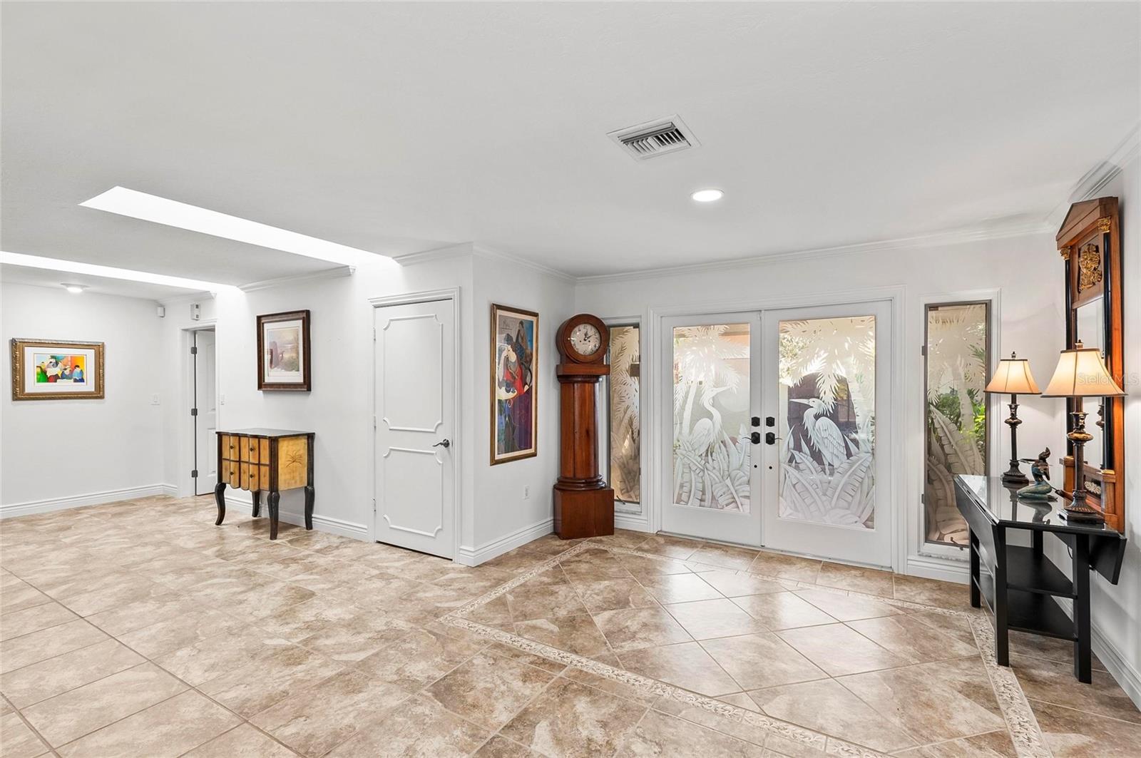 SOUTHBAY YACHT & RACQUET CLUB - Residential